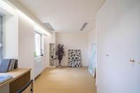 Housing image — Bedroom