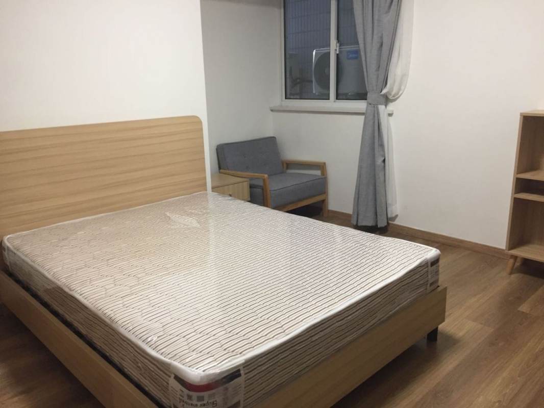 Housing image — Bedroom