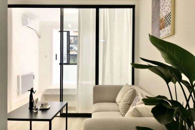 1BR Apartment near Zhongshan Park (L11/L13)