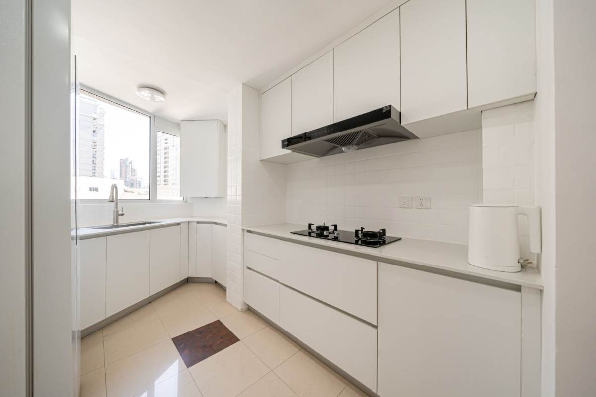 Housing image — Kitchen