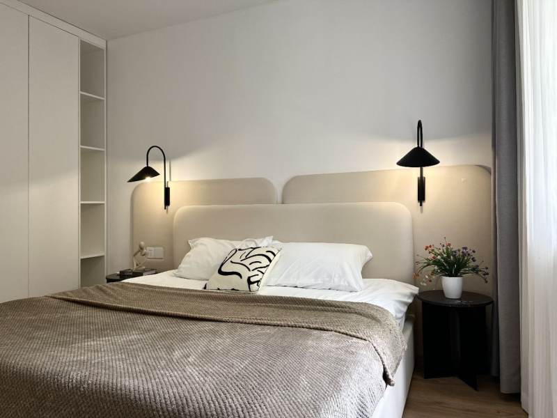 Housing image — Bedroom