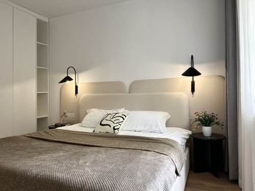 Housing image — Bedroom