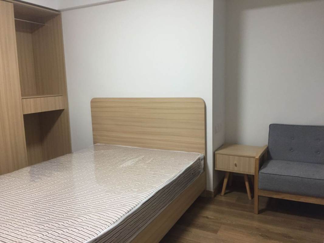 Housing image — Bedroom