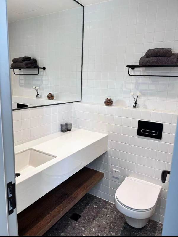 Housing image — Bathroom