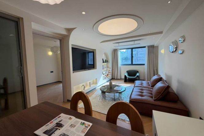 3BR Apartment in Gubei (L10/L15)