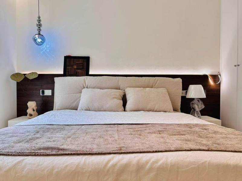 Housing image — Bedroom