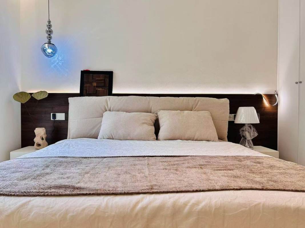 Housing image — Bedroom