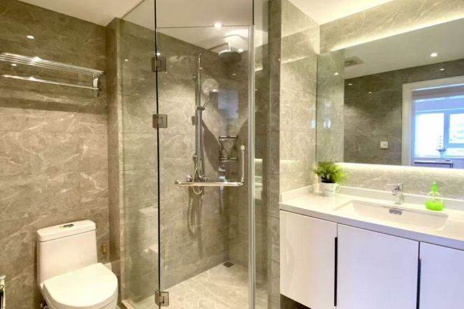 High-Floor Spacious 2BR Apartment at Central Residences