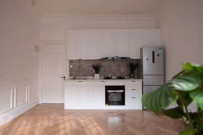 2BR Lane House near South Huangpi Road Metro (L1/L14)