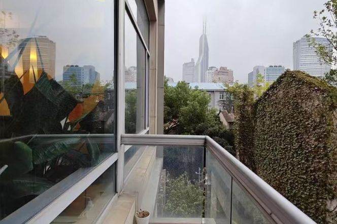 Spacious 1BR Apartment at River House (L8/L12)