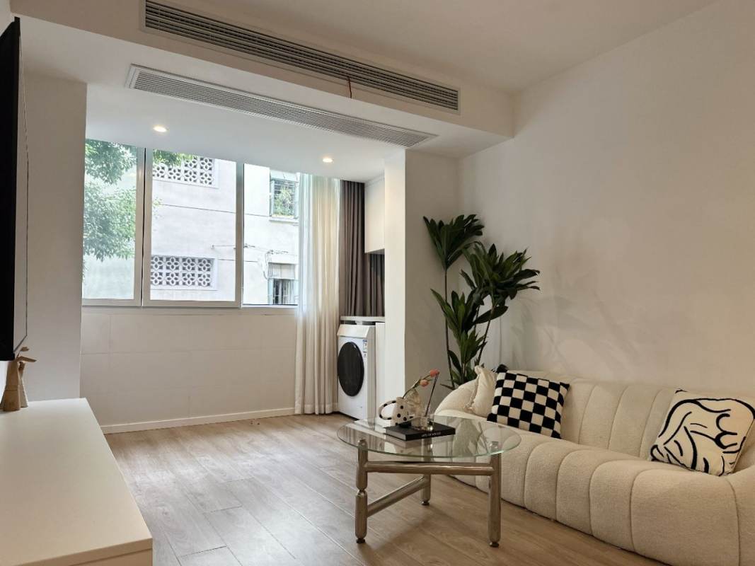 Housing image — Living Room