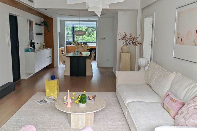 2BR Apartment near Dahuasan Rd Metro with Green View