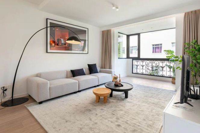 3BR Apartment in Xujiahui