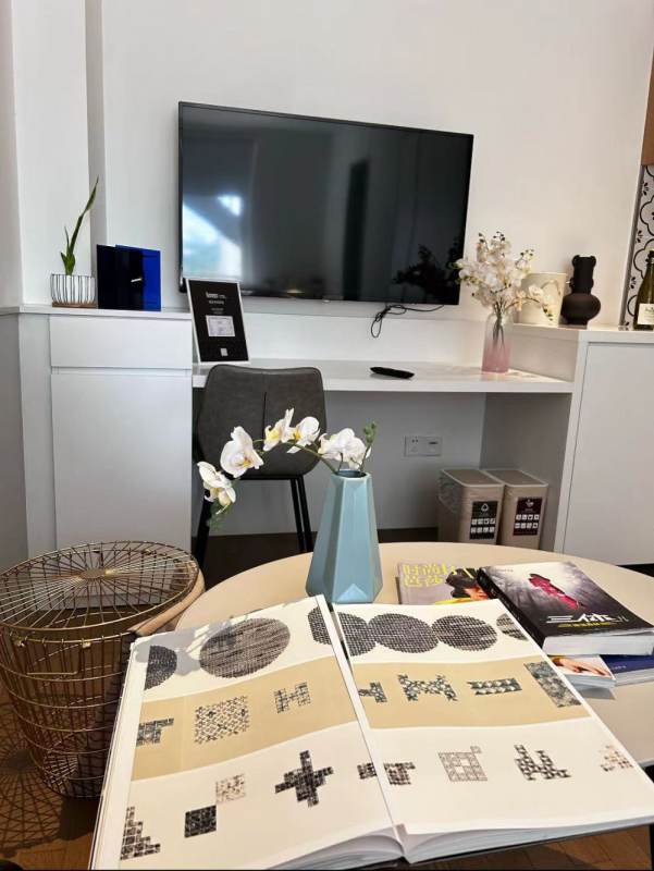 Housing image — Living Room