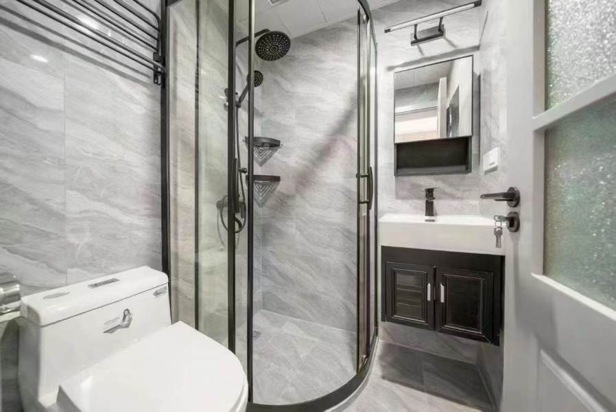 Housing image — Bathroom