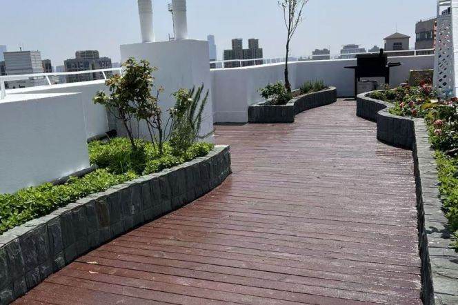 High-Floor 3BR Apartment in Xujiahui