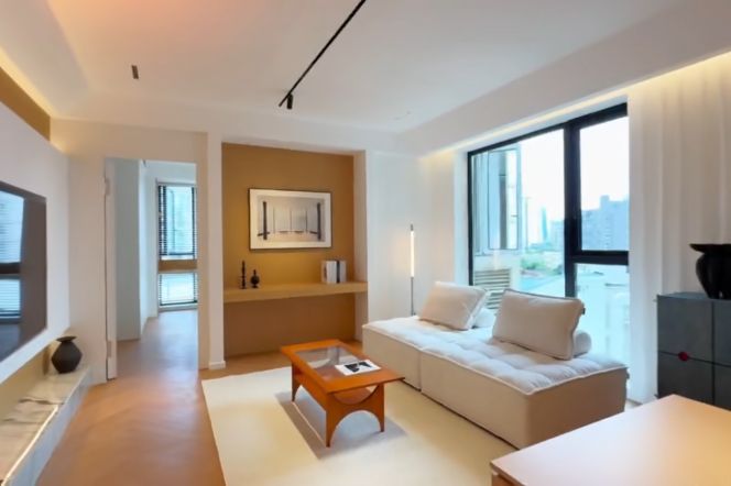 3BR Apartment near Jing'an Temple with Floor-to-Ceiling Windows