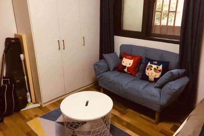 1BR Apartment in Suzhou Creek North (L3/L4)
