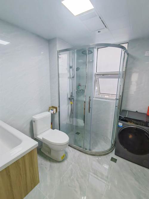 Housing image — Bathroom