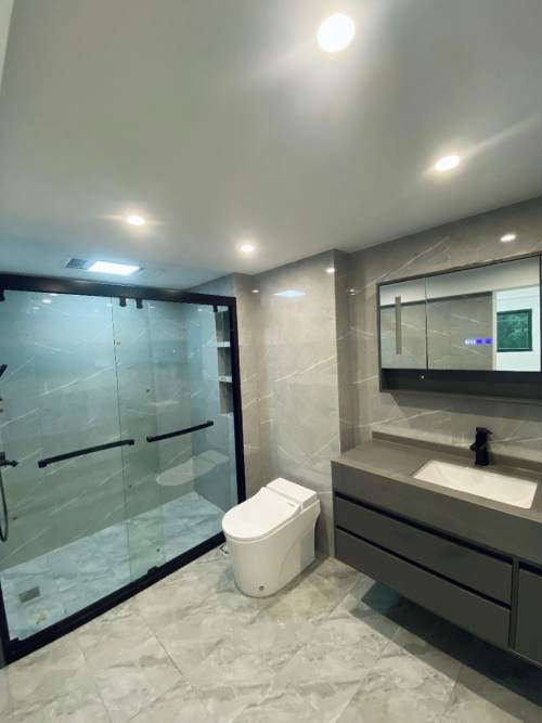 Housing image — Bathroom