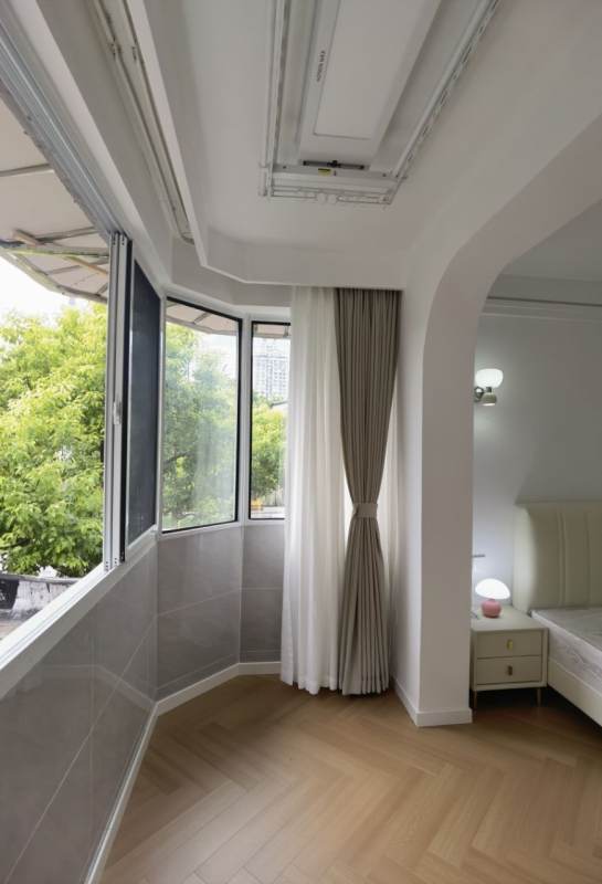 Housing image — Living Room