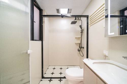 Housing image — Bathroom