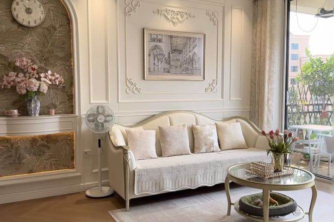 High-Floor 3BR Apartment in Gubei