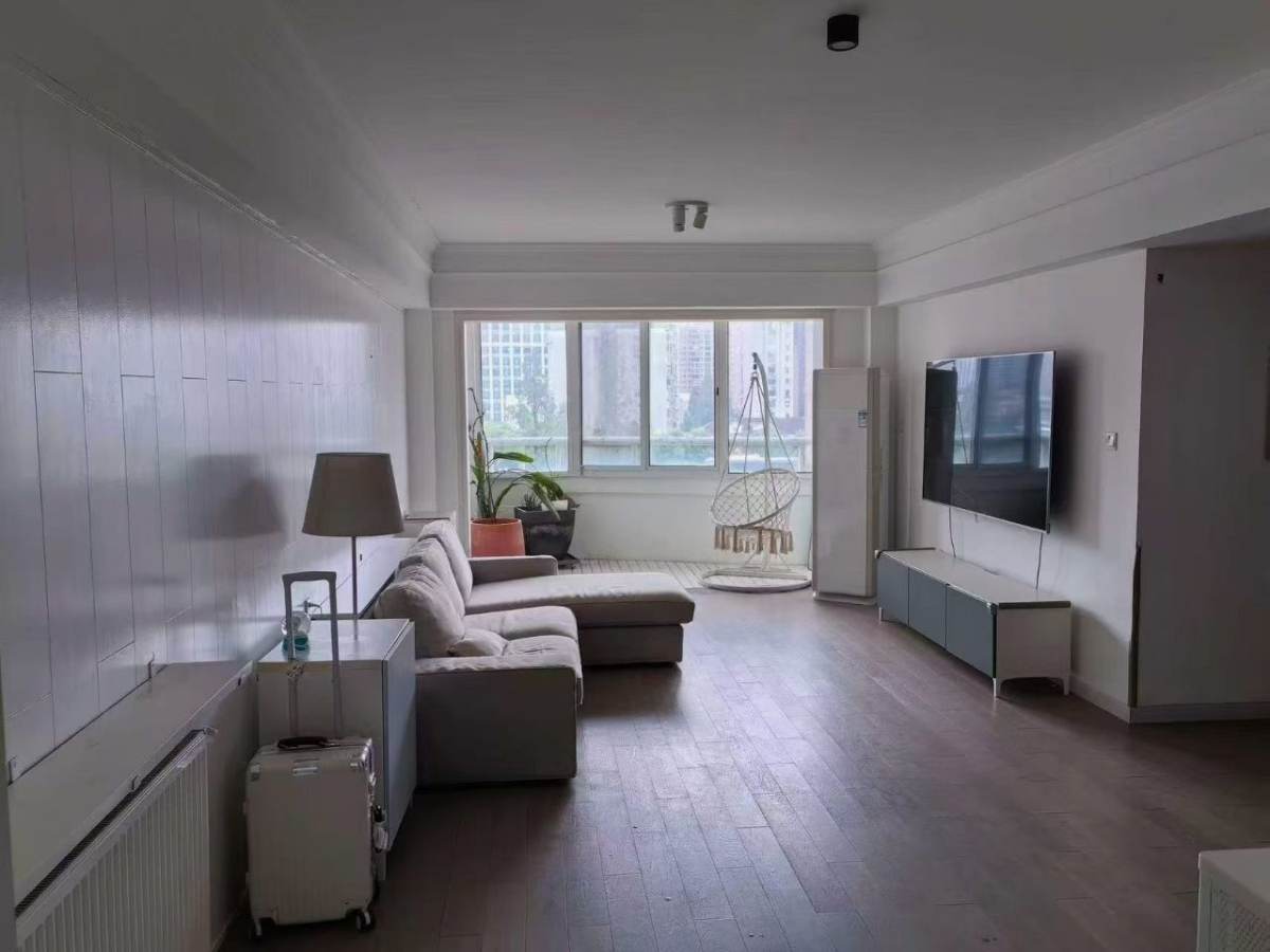 Housing image — Living Room