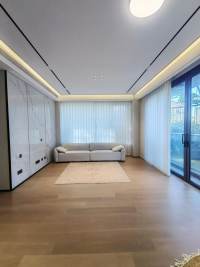 Housing image — Living Room