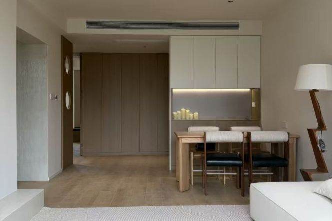 Spacious 2BR Apartment in Gubei (L10/L15)