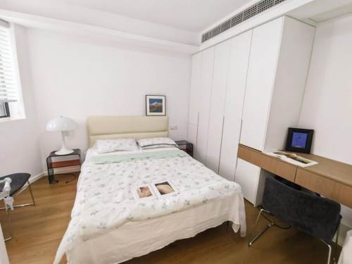 Housing image — Bedroom