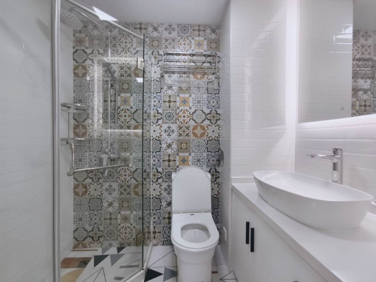 Housing image — Bathroom