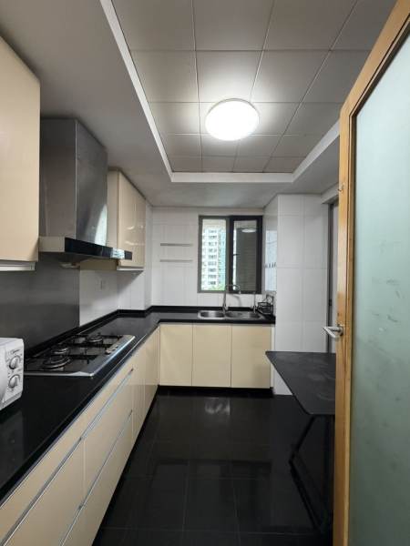 Housing image — Kitchen