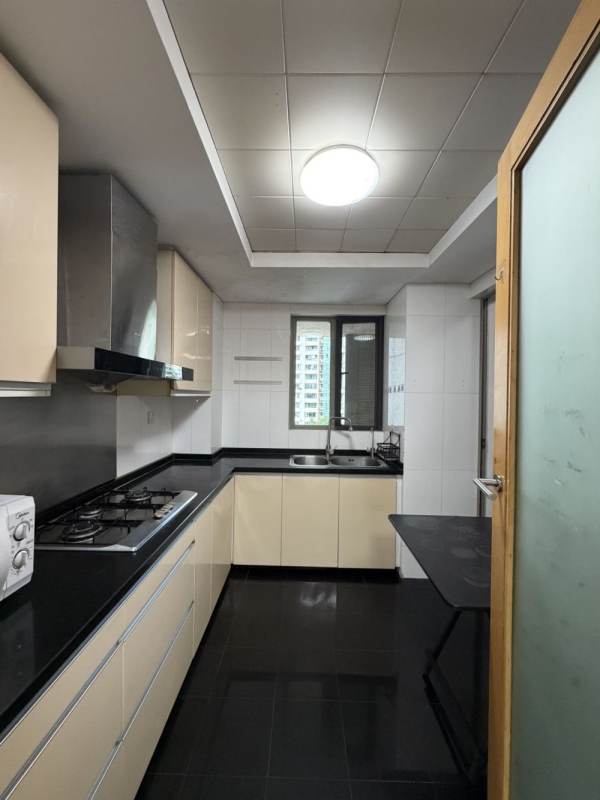 Housing image — Kitchen