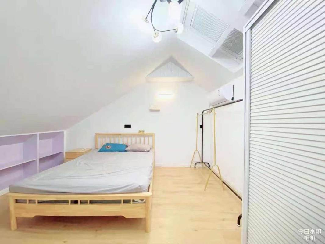 Housing image — Bedroom