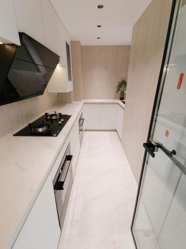 Housing image — Kitchen