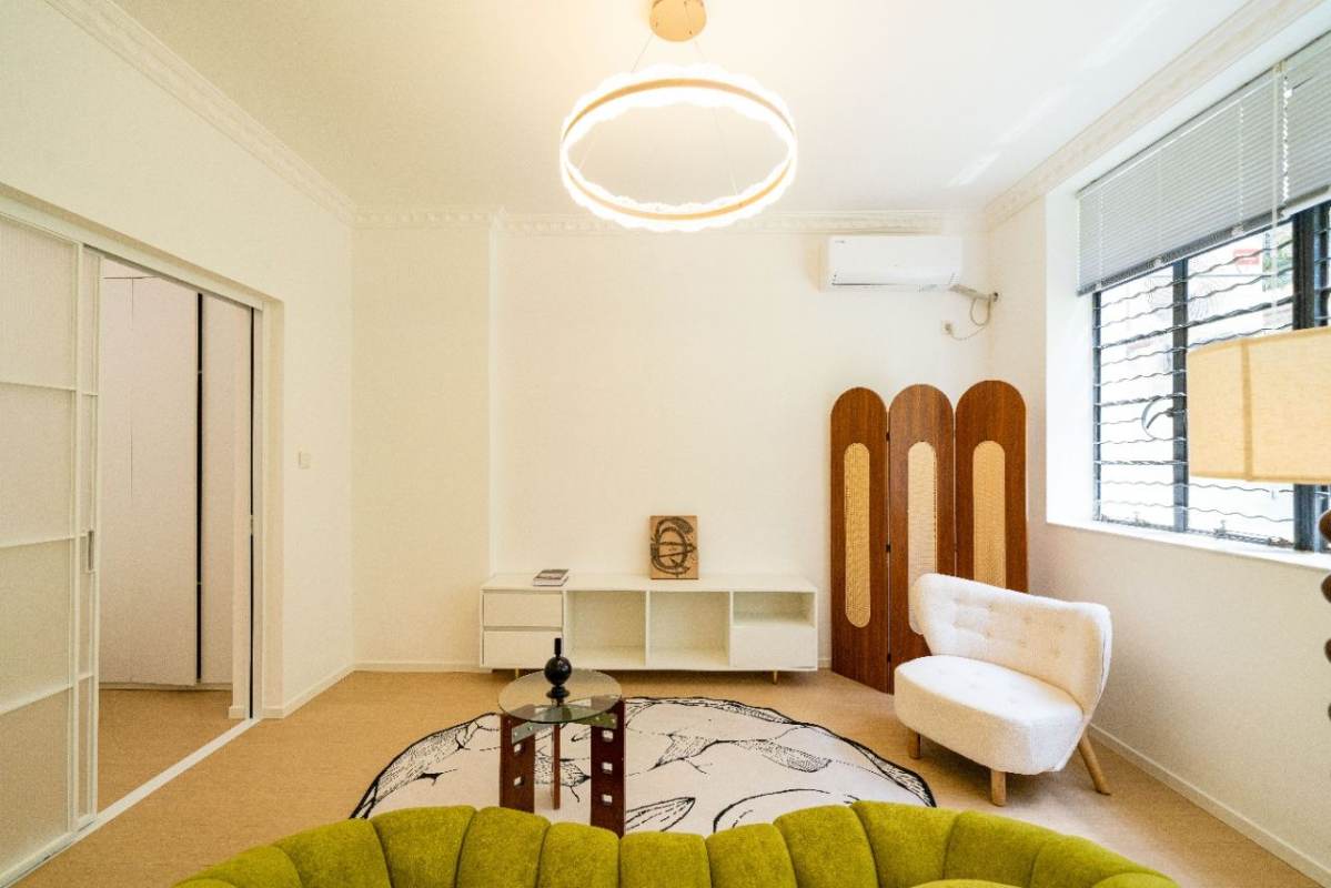 Housing image — Living Room