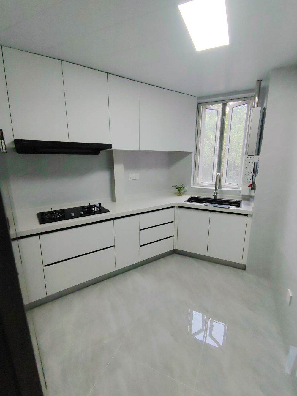 Housing image — Kitchen