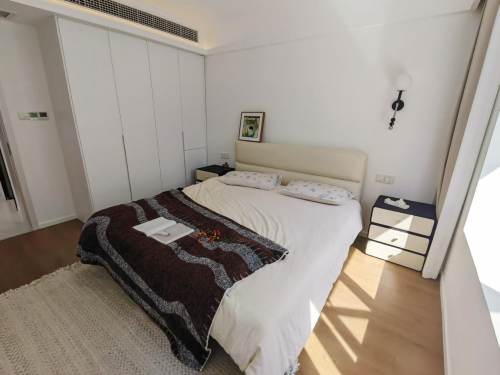 Housing image — Bedroom