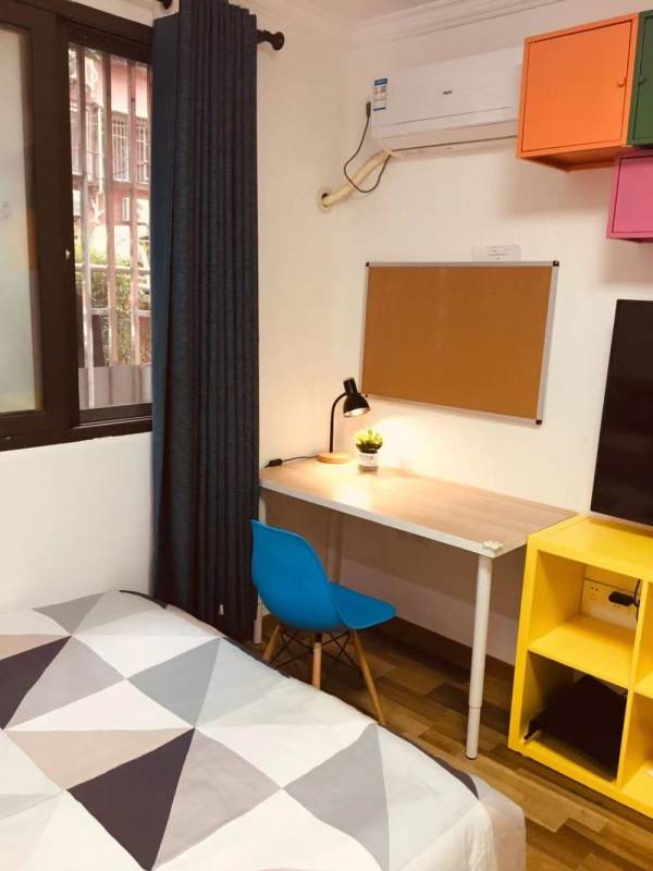 Housing image — Living Room