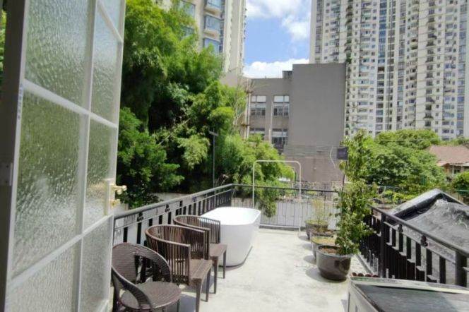3BR Villa in Suzhou Creek North with Terrace (L7/L13)