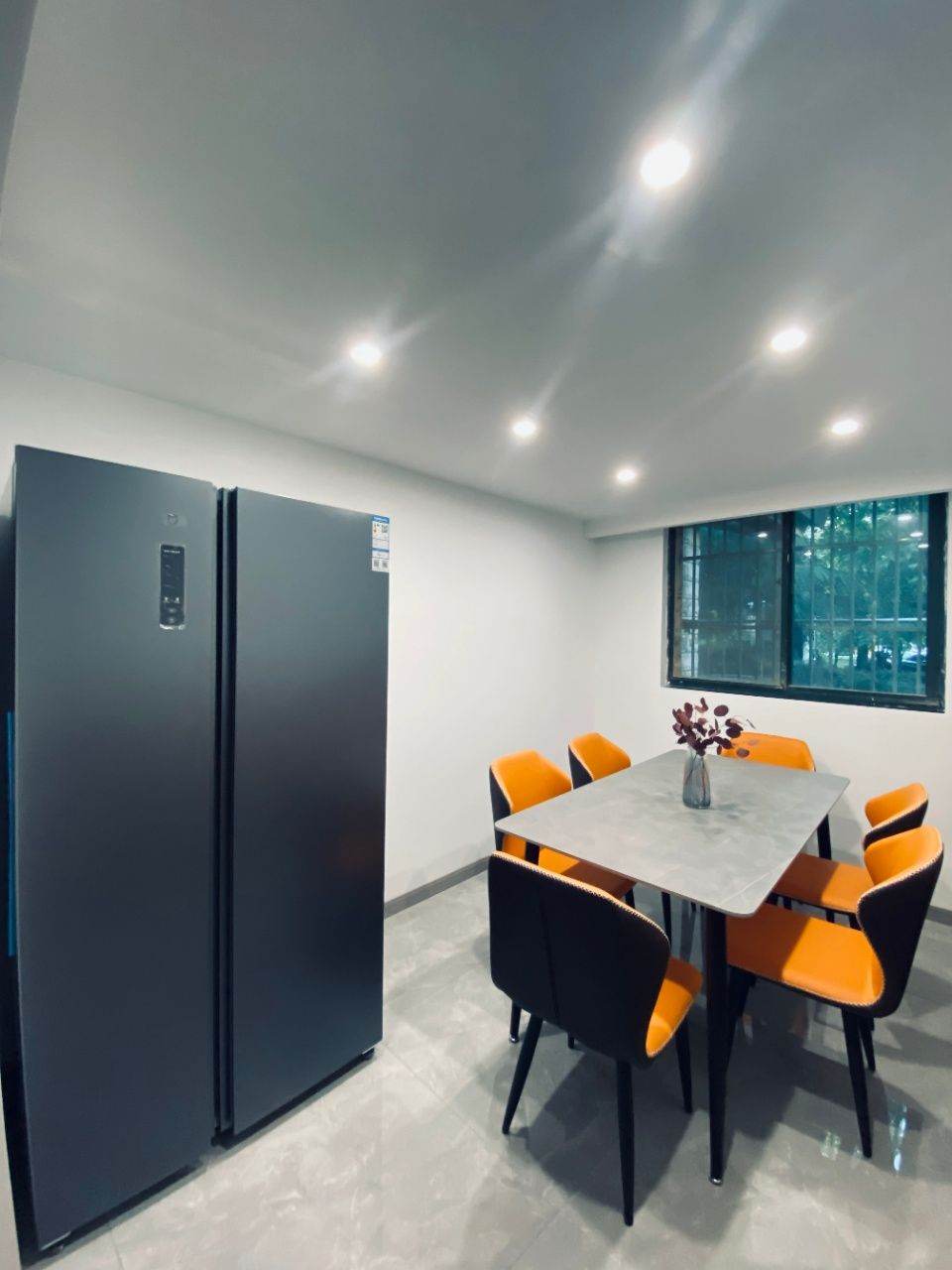 Housing image — Dining Area