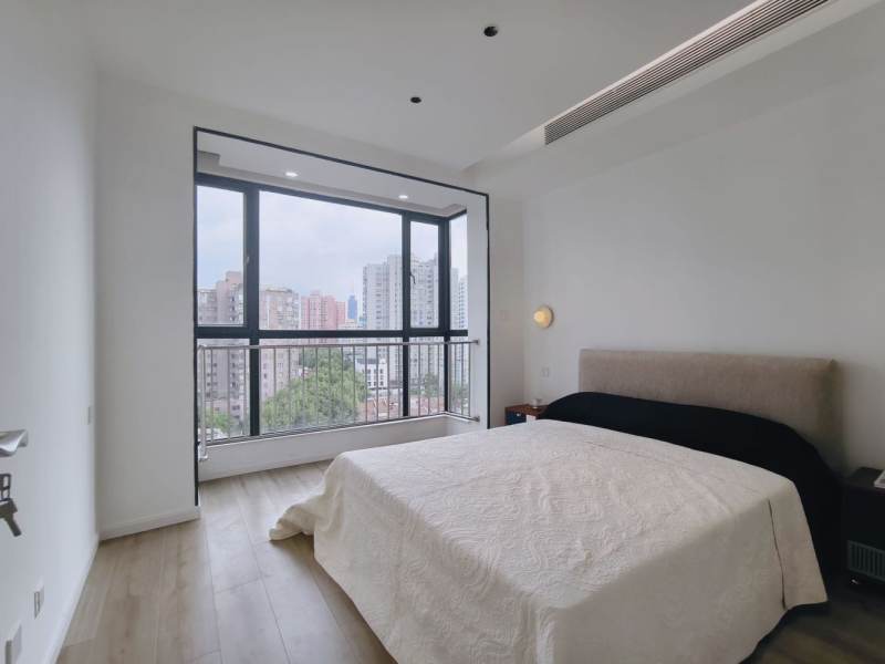 Housing image — Bedroom