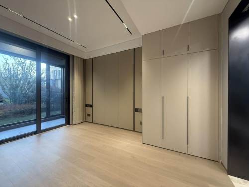 Housing image — Bedroom