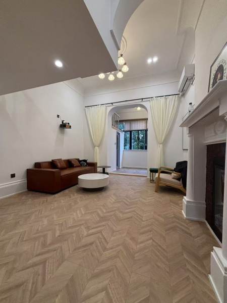 Housing image — Living Room