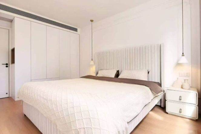 2BR Apartment near Pudong Avenue Metro with Outstanding View (L14)