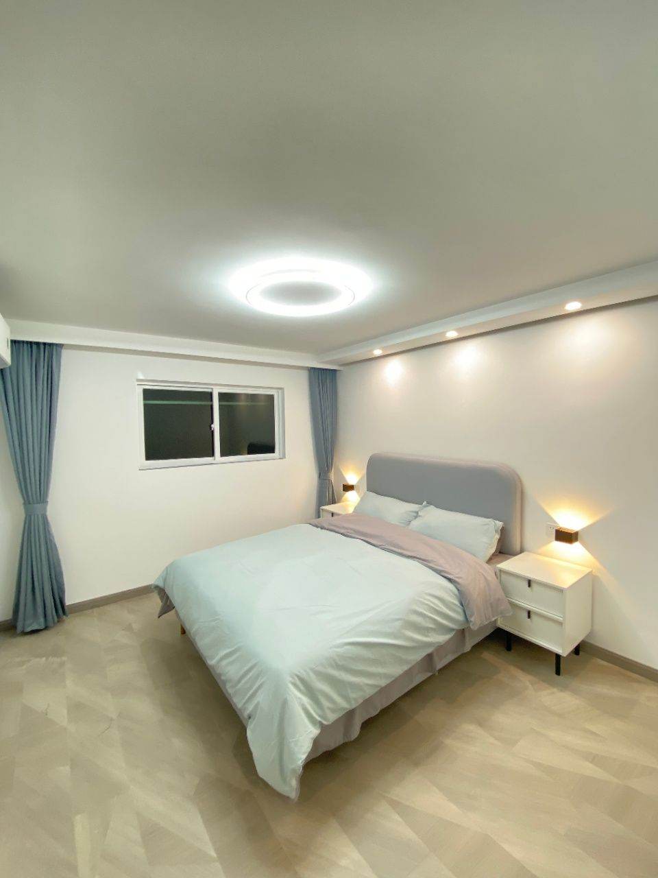 Housing image — Bedroom