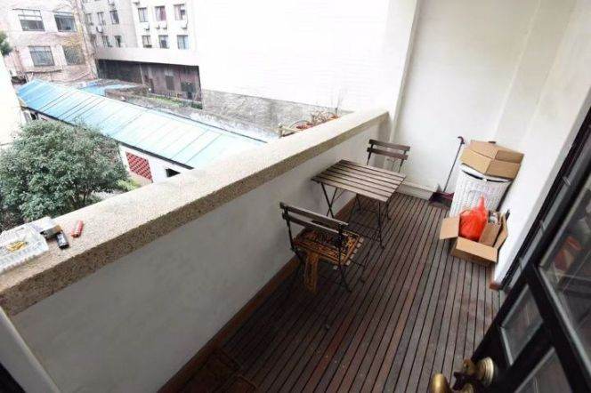Historic 2BR Apartment in Old Xuhui (L1/L7/L9)