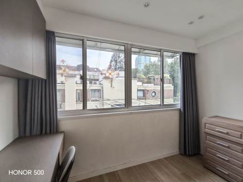 Housing image — Balcony