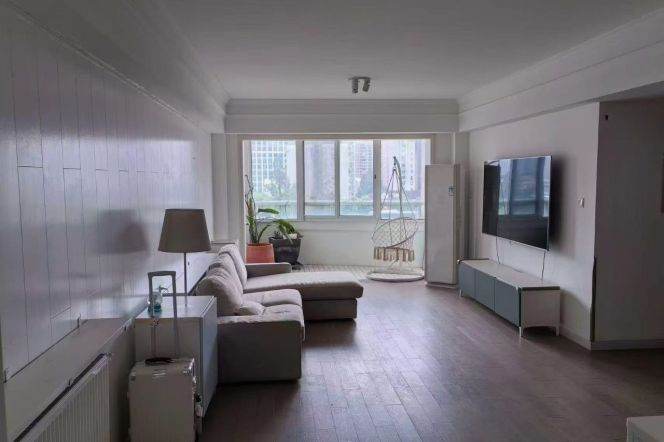 Spacious 3BR Apartment near South Shaanxi Rd Metro with Terrace